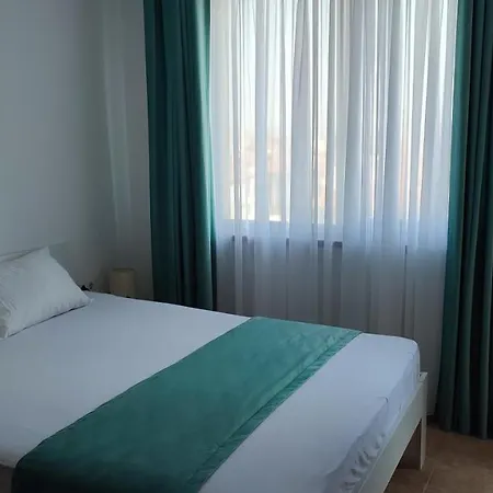 Cozy With Sea View And Free Parking ポモリエ